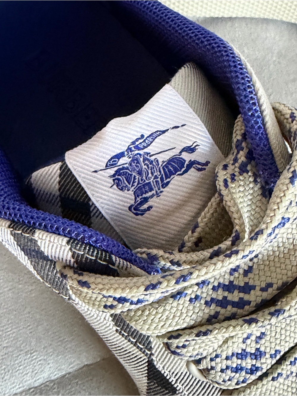 Burberry Check Low Top Sneaker - Picture 9 of 14